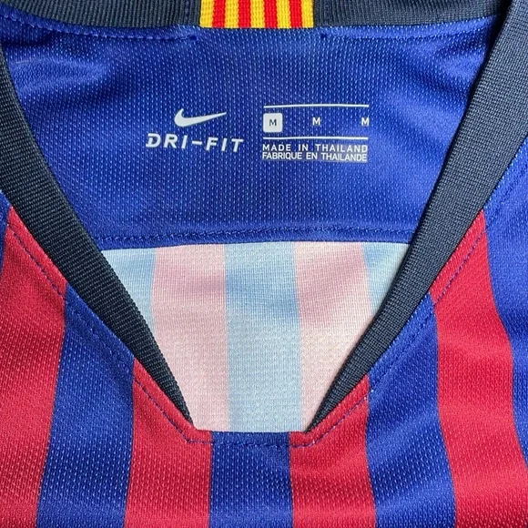 Nike Barcelona jersey de La Liga brand new never wear size medium